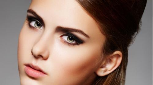 Бежево коричневые тени. Макияж коричневыми тенями