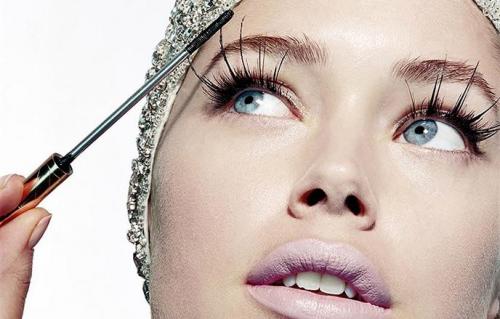 Вредит ли своим ресницам наращивание ресниц. Вредно ли или безопасно наращивать ресницы? 03 Вредит ли своим ресницам наращивание ресниц. Вредно ли или безопасно наращивать ресницы? 03