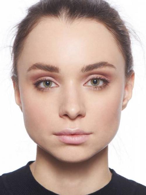 Макияж для зеленых глаз и темных волос. Популярные техники макияжа для зеленых глаз