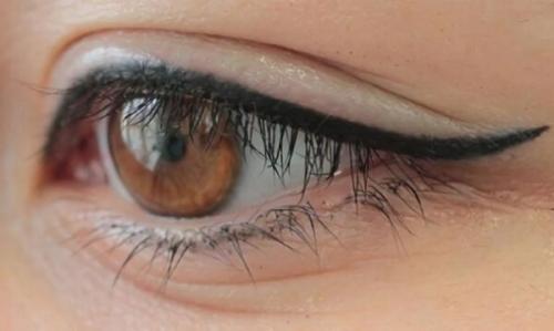 Перманентный макияж век. Виды микропигментирования глаз