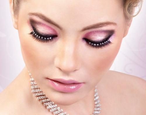 Как очистить накладные ресницы от клея