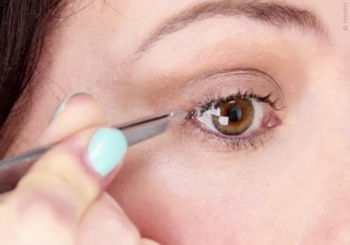 Как в домашних условиях наклеить пучковые ресницы. Как красиво приклеить ресницы пучками 02