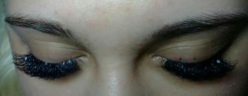 Изгибы ресниц лавли. Обзор материалов для наращивания ресниц Lovely: ресницы, клей, румувер, патчи