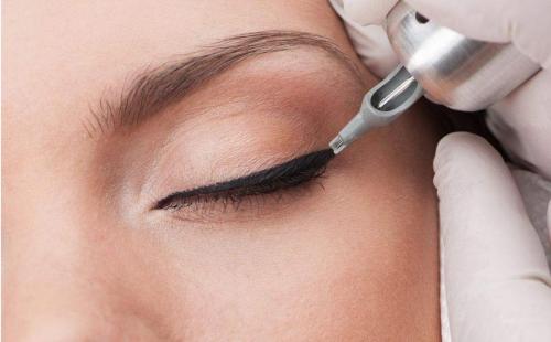 Татуаж век, как ухаживать после процедуры. Уход за веками после татуажа век 03 Татуаж век, как ухаживать после процедуры. Уход за веками после татуажа век 03