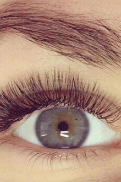 Пучковые ресницы 2Д. Виды наращивания ресниц 2Д Крупнейшие салоны красоты предлагают своим клиенткам различные виды процедуры двойного наращивания ресниц, каждая из которых имеет свои особенности и специфику.
Наиболее популярные техники: