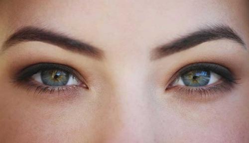 Микроблейдинг или теневая техника. Что такое татуаж?