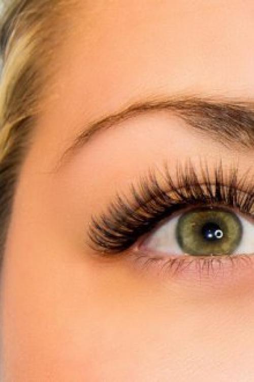 Пучковые ресницы 2Д. Виды наращивания ресниц 2Д Крупнейшие салоны красоты предлагают своим клиенткам различные виды процедуры двойного наращивания ресниц, каждая из которых имеет свои особенности и специфику.
Наиболее популярные техники: