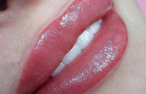 Татуаж губ акварель. Татуаж губ в технике акварель