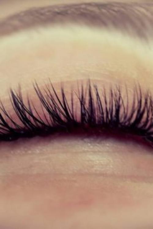 Пучковые ресницы 2Д. Виды наращивания ресниц 2Д Крупнейшие салоны красоты предлагают своим клиенткам различные виды процедуры двойного наращивания ресниц, каждая из которых имеет свои особенности и специфику.
Наиболее популярные техники: