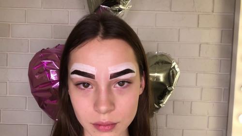 Паста для бровей: что это такое