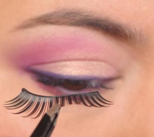 Как наклеить накладные ресницы в домашних условиях. Как выбрать и приклеить накладные ресницы