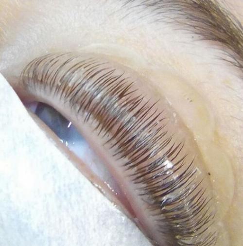 Через сколько можно переделать ламинирование ресниц. Как восстановить ресницы после неудачного ламинирования