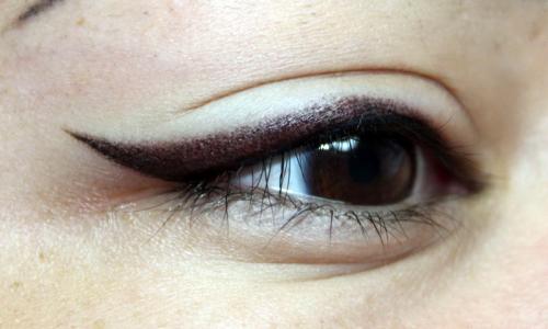 Как делается татуаж межресничного пространства. Татуаж межресничного пространства глаз: растушевка, стрелка, перманентный макияж 04 Как делается татуаж межресничного пространства. Татуаж межресничного пространства глаз: растушевка, стрелка, перманентный макияж 04