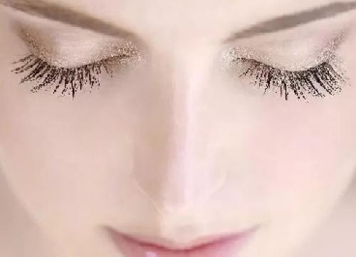 Ламинирование ресниц рекомендации после процедуры. Ламинирование ресниц. Суть процедуры, плюсы, противопоказания 01