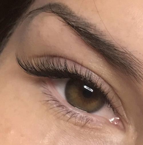 Объем ресниц 1d. Объемное наращивание – радикальная смена имиджа за пару часов 06