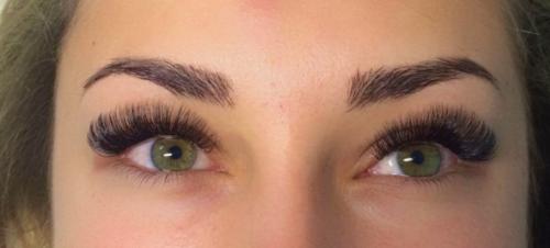 Наращивание ресниц со скольки лет. Со скольки можно делать ламинированирование ресниц 05