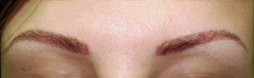 Сколько сходит корочка после татуажа бровей. Корочки после татуажа бровей