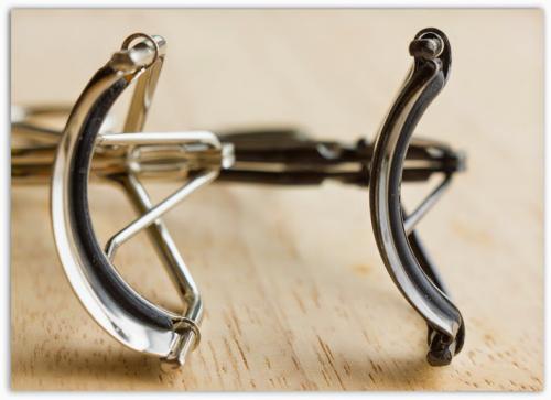 Щипцы для ресниц shu Uemura. Shu Uemura Eyelash Curler