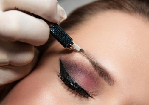 После микроблейдинга ничего не осталось. Микроблейдинг бровей: Почему его не стоит делать?