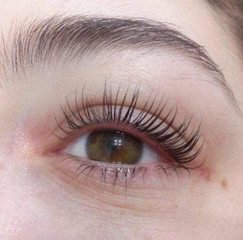 Как выпрямить ресницы после ботокса. Как восстановить ресницы после неудачного ламинирования