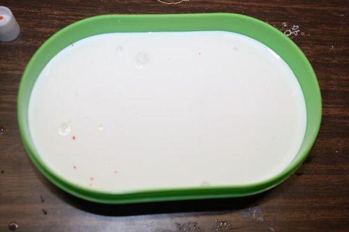 Чем заменить клей. Чем можно заменить клей ПВА в домашних условиях