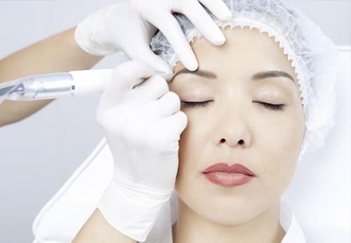 Татуаж бровей уход. Особенности ухода за татуажем бровей в первые дни