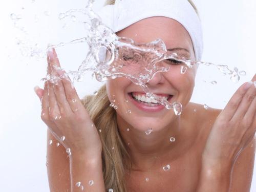 Можно ли с нарощенными ресницами париться в бане. Мастера об этом почему-то не говорят. Совместимы нарощенные ресницы с баней?