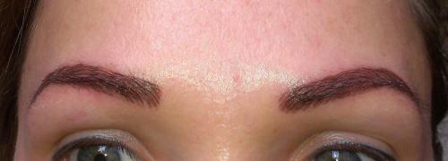 Корки после микроблейдинга. Правила ухода за бровями в первые часы после процедуры 02 Корки после микроблейдинга. Правила ухода за бровями в первые часы после процедуры 02