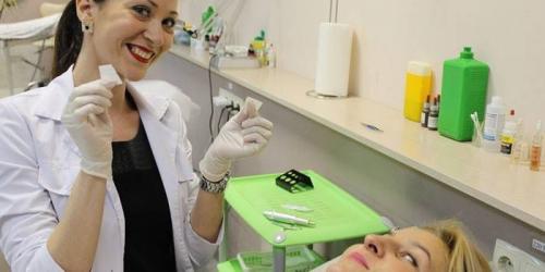 Сколько по времени делают межресничный татуаж. Как делают татуаж межресничного пространства