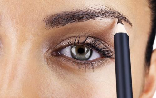 Как сделать макияж самой. Уроки макияжа для начинающих 06