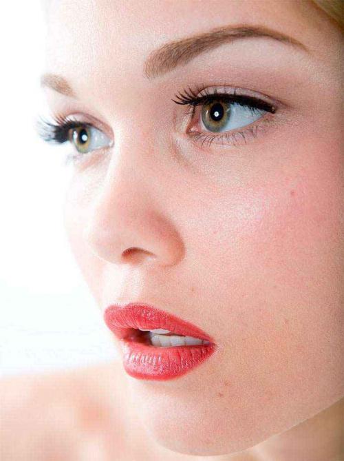 Перманентный макияж бровей сколько стоит.