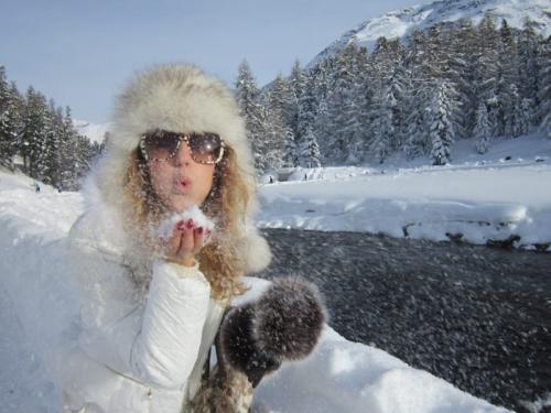 Можно ли в солярий После татуажа бровей. Как защитить перманентный макияж на открытом солнце 14 Можно ли в солярий После татуажа бровей. Как защитить перманентный макияж на открытом солнце 14