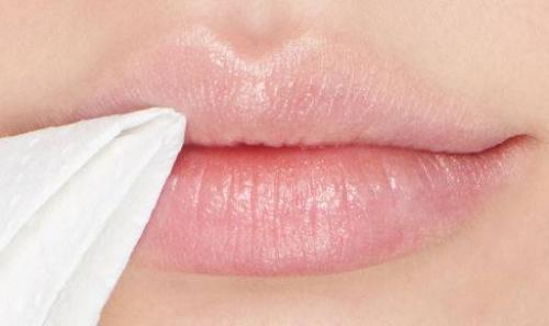 Блеск для губ. Всё самое важное о блесках для губ