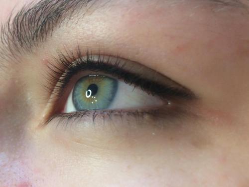 Когда после татуажа глаз можно красить ресницы. Основные правила 04