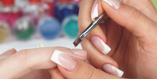 Можно ли наращивать ногти во время месячных. Можно ли наращивать ресницы и ногти во время месячных — аргументы специалистов