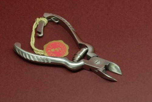 Как заточить пинцет для бровей. Как заточить щипчики