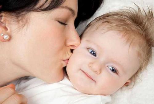 Почему под бровями шелушится кожа. Причины шелушения бровей 05 Почему под бровями шелушится кожа. Причины шелушения бровей 05