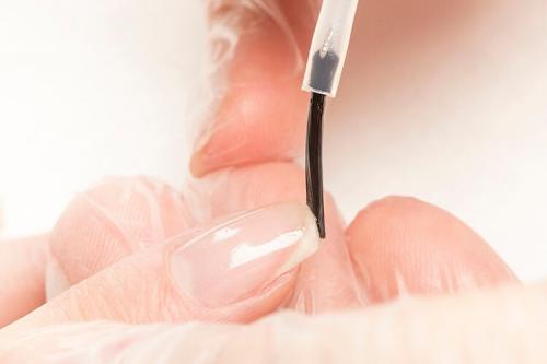 Чем можно заменить обезжириватель для ресниц для ногтей. 5 грубейших ошибок при обезжиривании ногтей