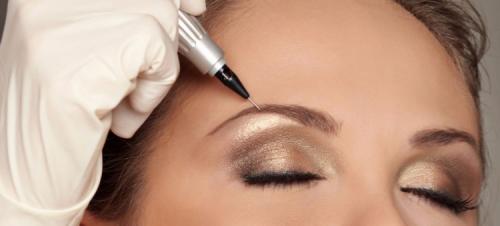 Пудровое напыление бровей во время беременности. Последствия для беременных