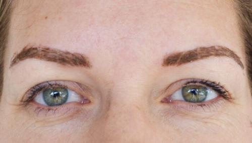 Татуаж бровей содрала корочку. Не сдирайте корочки!