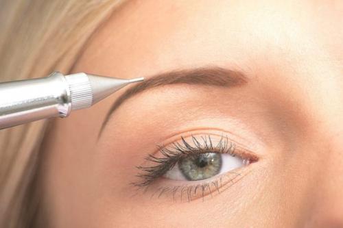 Техники татуажа бровей. Техника выполнения перманентного макияжа