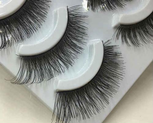 Вредны ли пучковые ресницы. Накладные ресницы: плюсы и минусы, чем опасны