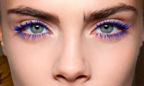 Ресницы с белыми кончиками. Какие бывают цветные ресницы