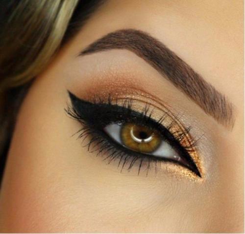 Вечерний макияж со стрелками для карих глаз. Макияж для карих глаз — 120 фото. Как сделать макияж в домашних условиях?