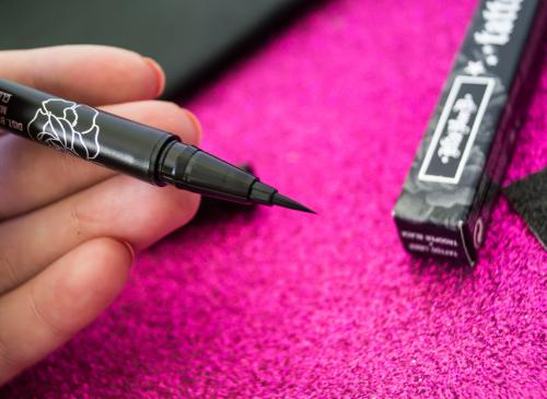 Как нарисовать стрелки на глазах если не умеешь. Как рисовать стрелки, если они не получаются. Пошаговые схемы