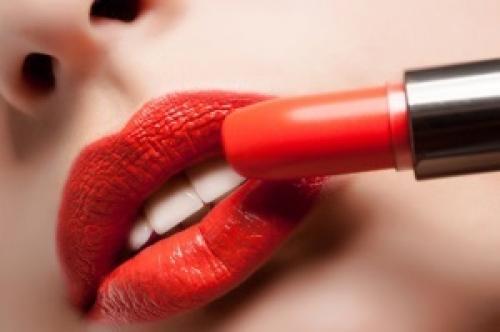 Срок годности помады. Срок годности и правила хранения помады или блеска для губ