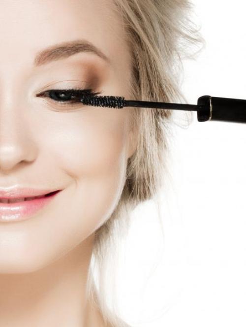 Как красить нижние ресницы? 5 советов