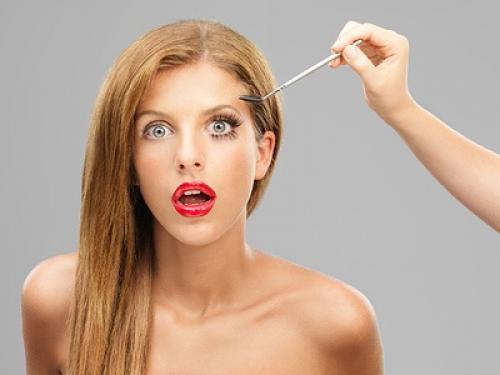 На сколько хватает накладных ресниц. Сколько держатся накладные ресницы (45 фото): особенно ухода и сроки носки