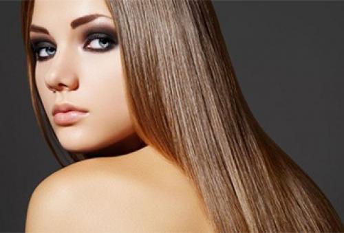 Сколько держать кератин на волосах. Сколько держится кератиновое выпрямление волос – технология процедуры и ожидаемые результаты