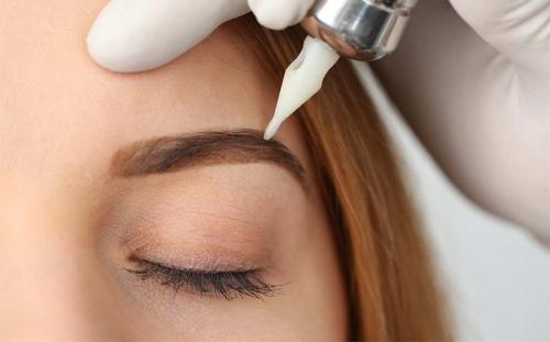 Как вывести свежий татуаж бровей. Причины на удаление татуажа бровей в домашних условиях